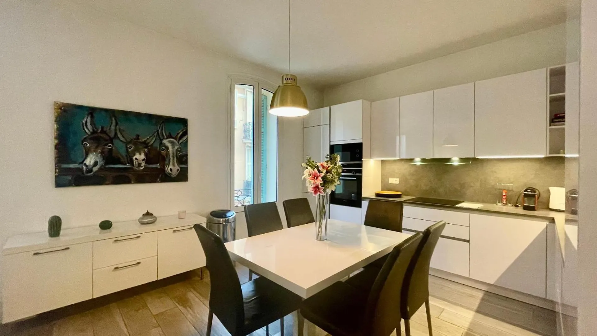 Ferienhaus Large 4-Room Town Center Near Monaco Beausoleil